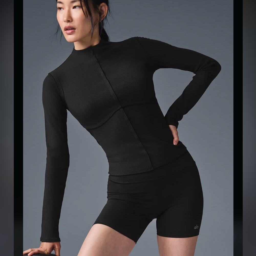 Alo Ribbed En Pointe Long Sleeve Black